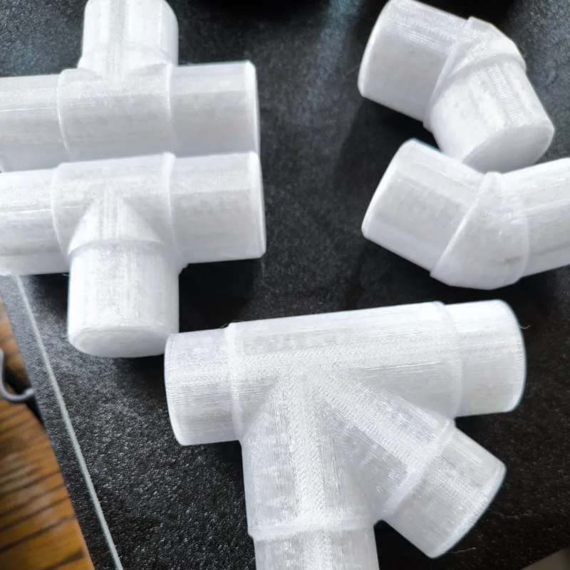 3D-gedruckte Rohrverbinder und Fittings – T-, Kreuz- und Bogenstücke als Funktionsbauteile
